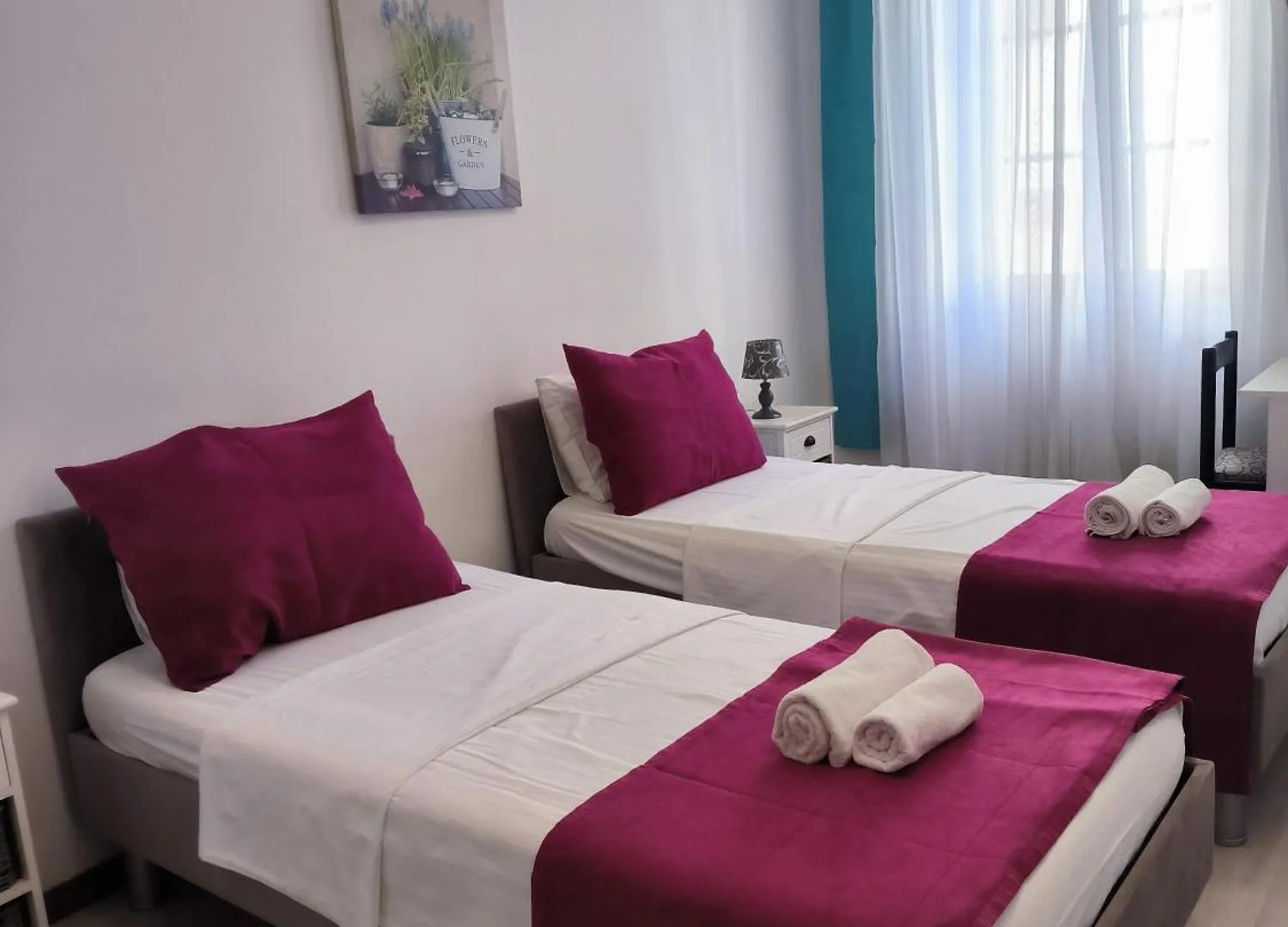 Omir Bed & Breakfast Πούλα 0*,