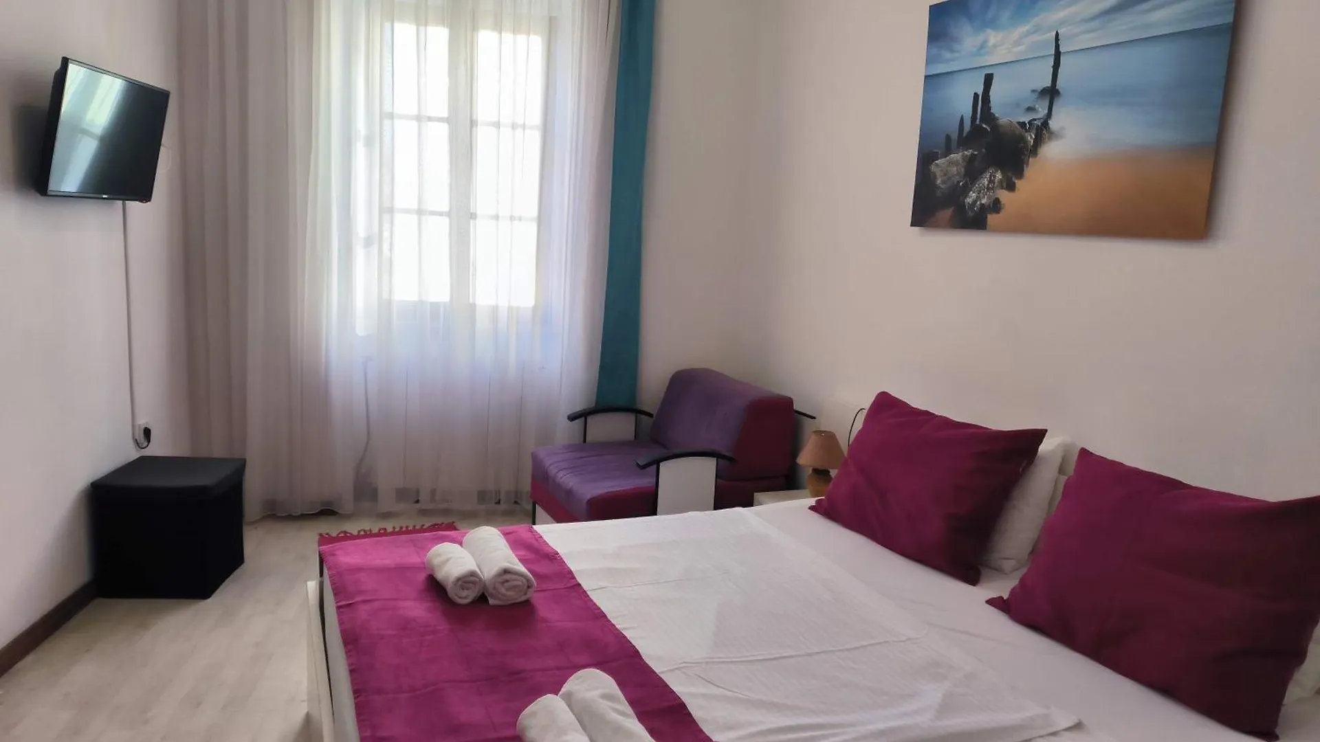 Omir Bed & Breakfast Pula