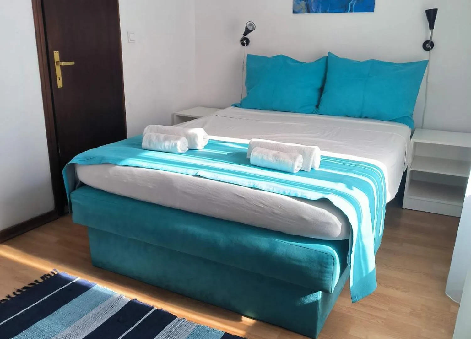 Omir Bed & Breakfast Πούλα