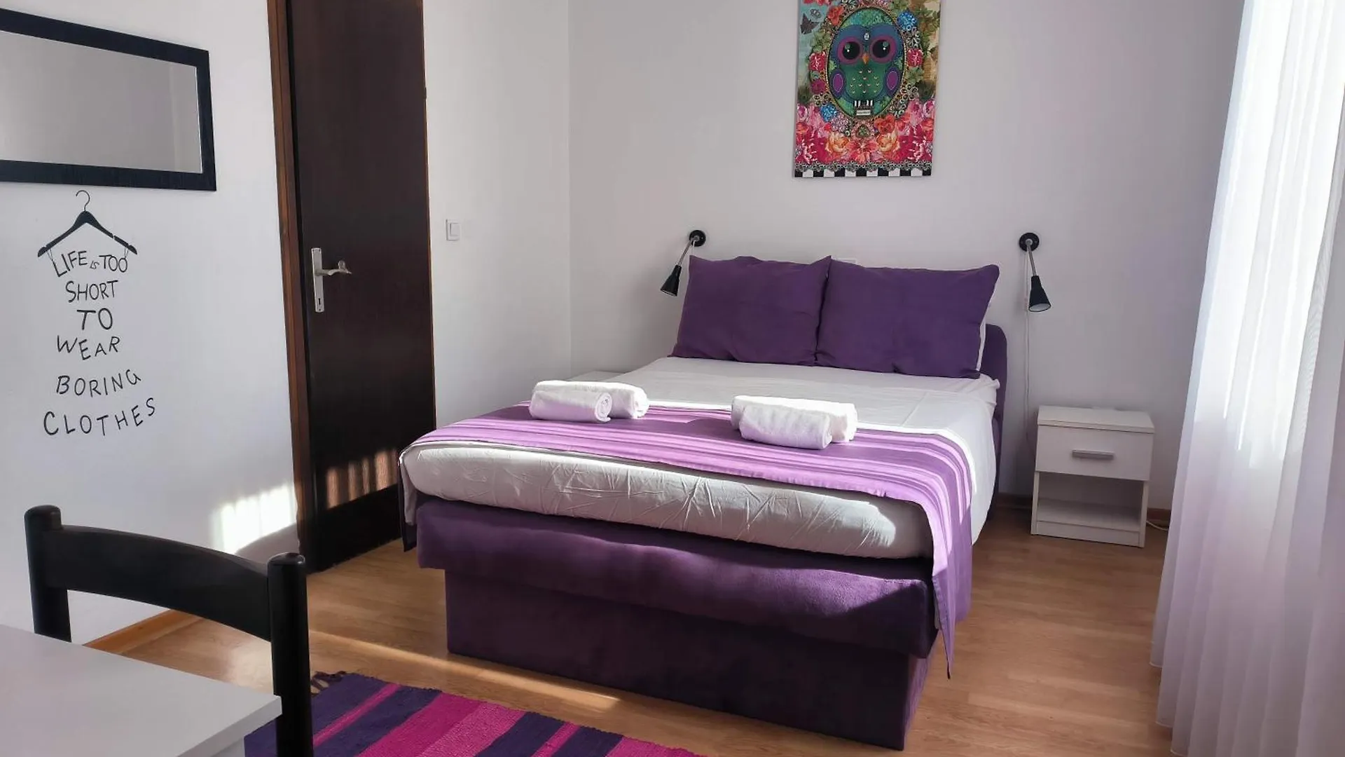 Omir Bed & Breakfast Πούλα